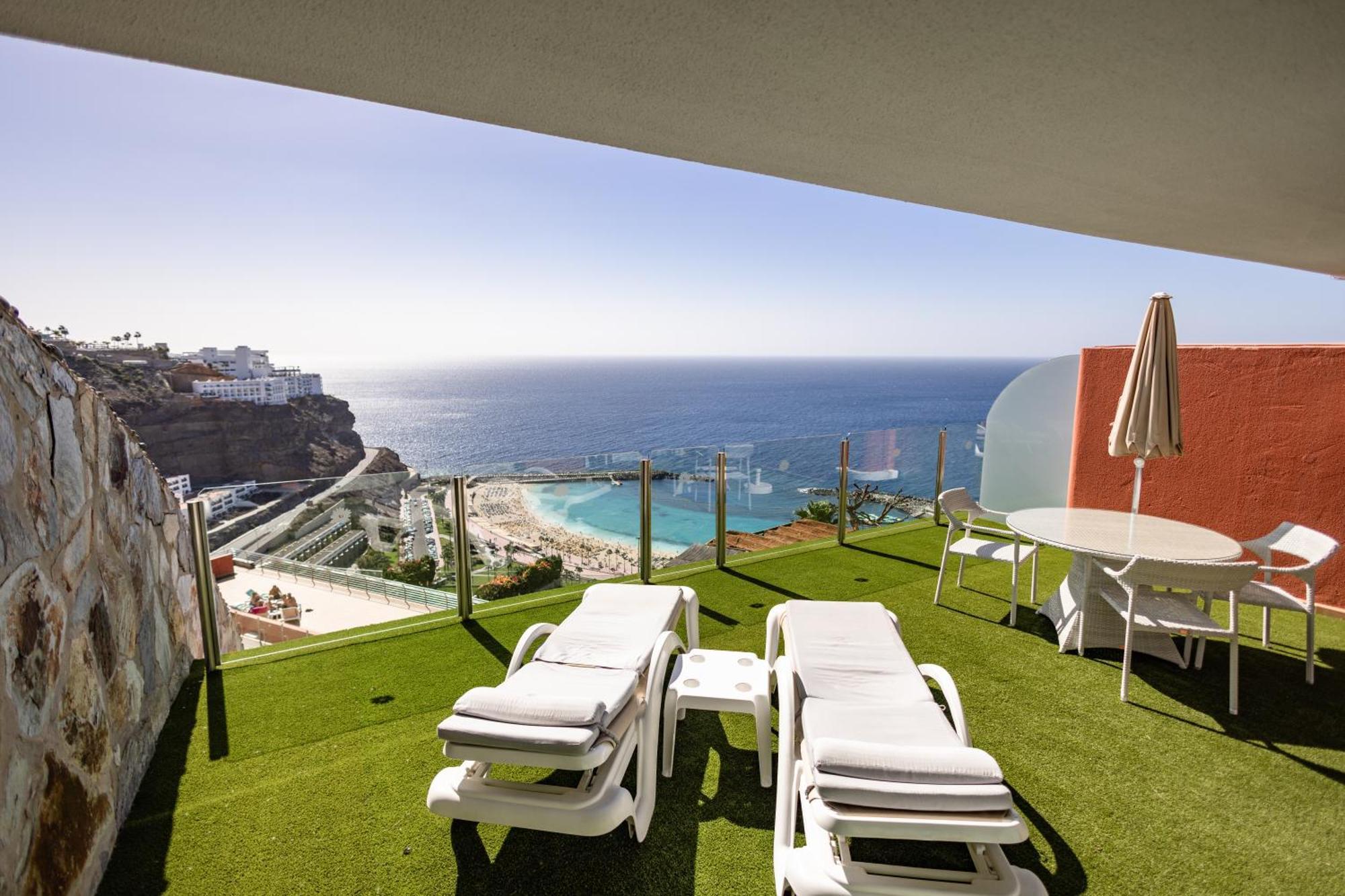 Serenity Amadores Hotel apartamentowy 3*